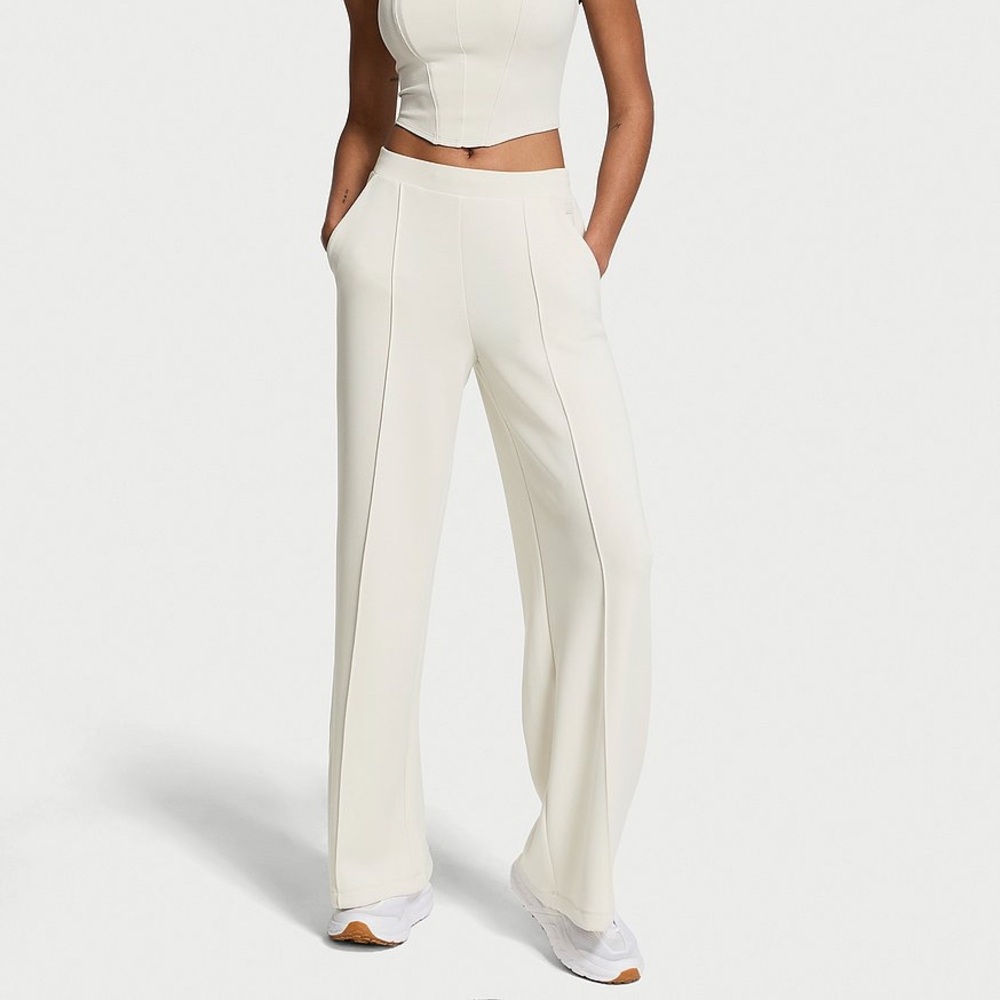 VSX Featherweight Knit Wide-Leg Pant-Classic Plaster